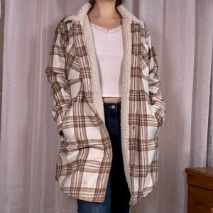 Hollister Sherpa Lined Plaid Shacket Jacket XL Brown Cream Cozy